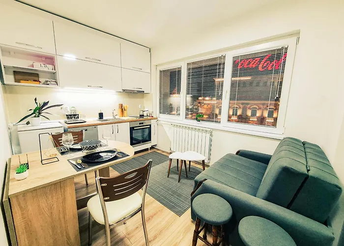 Modern Boutique 2BR Parking PROMO PRICE!
